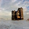 Serendipity the house from Nights in Rodanthe Movie puts up its last major battle before being moved to a new location.