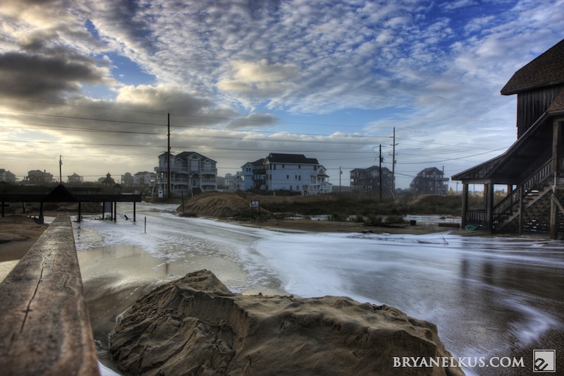Water just flowing into the streets from the Ocean