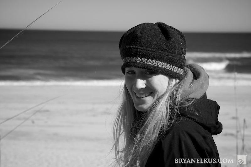 BRYANELKUS_204657