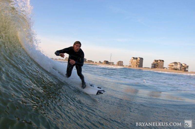 BRYANELKUS_220215