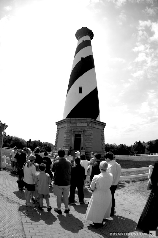 BRYANELKUS_221825
