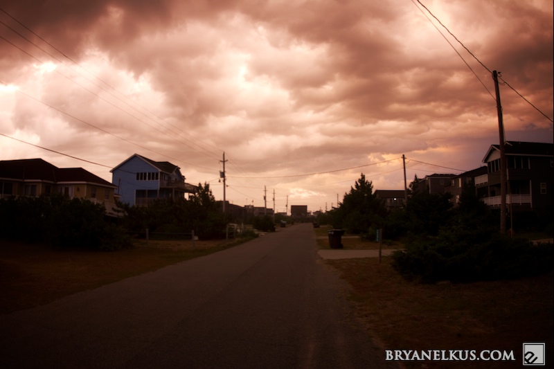 BRYANELKUS_235901b