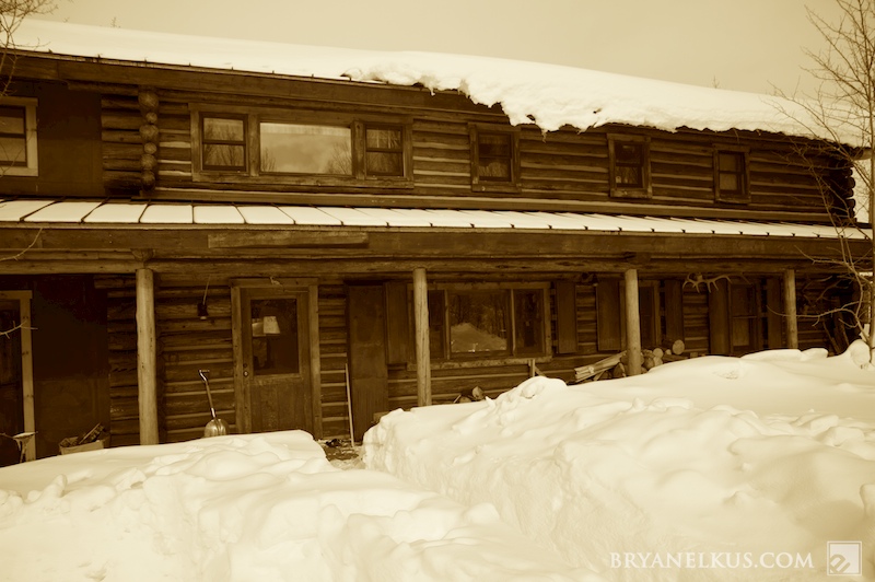 BRYANELKUS_206347