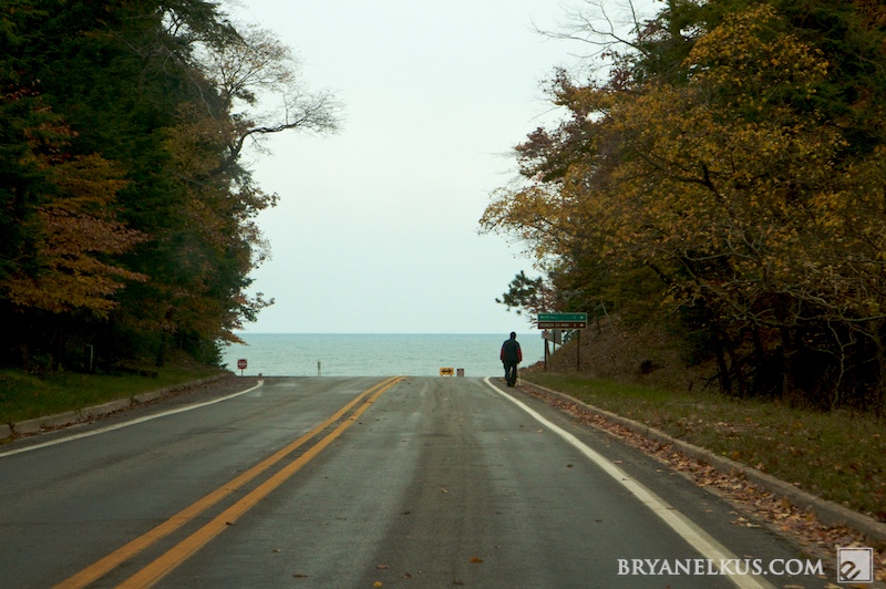 BRYANELKUS_268186
