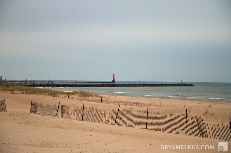 BRYANELKUS_268190