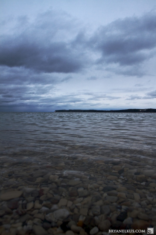 BRYANELKUS_270327