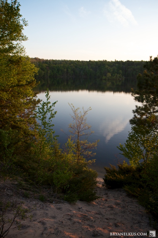 BRYANELKUS_282746