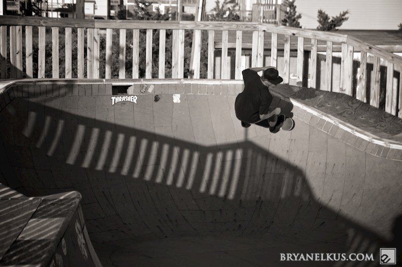 BRYANELKUS_295927