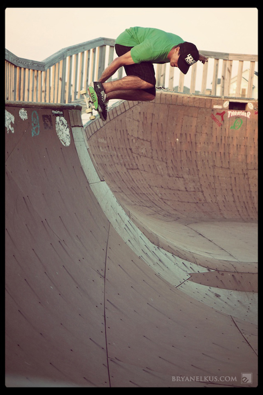 BRYANELKUS_318172