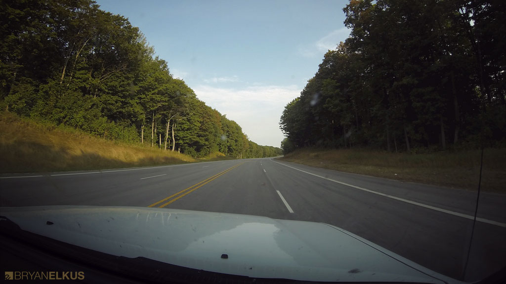 06_BRYANELKUS_345968