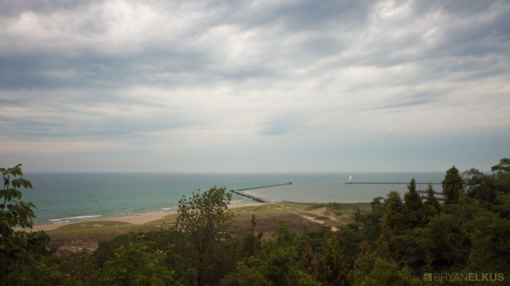BRYANELKUS_346152