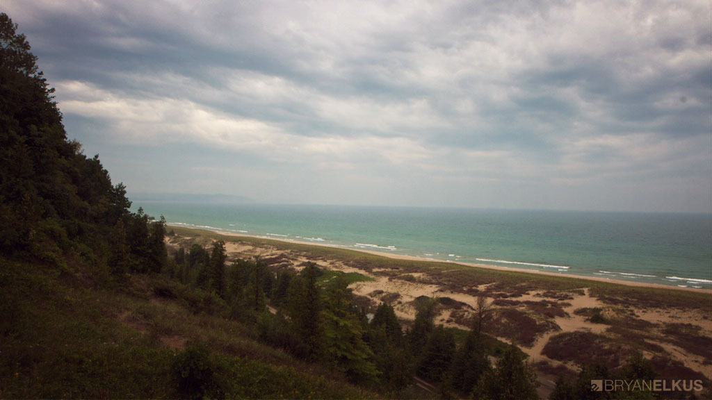 BRYANELKUS_346158