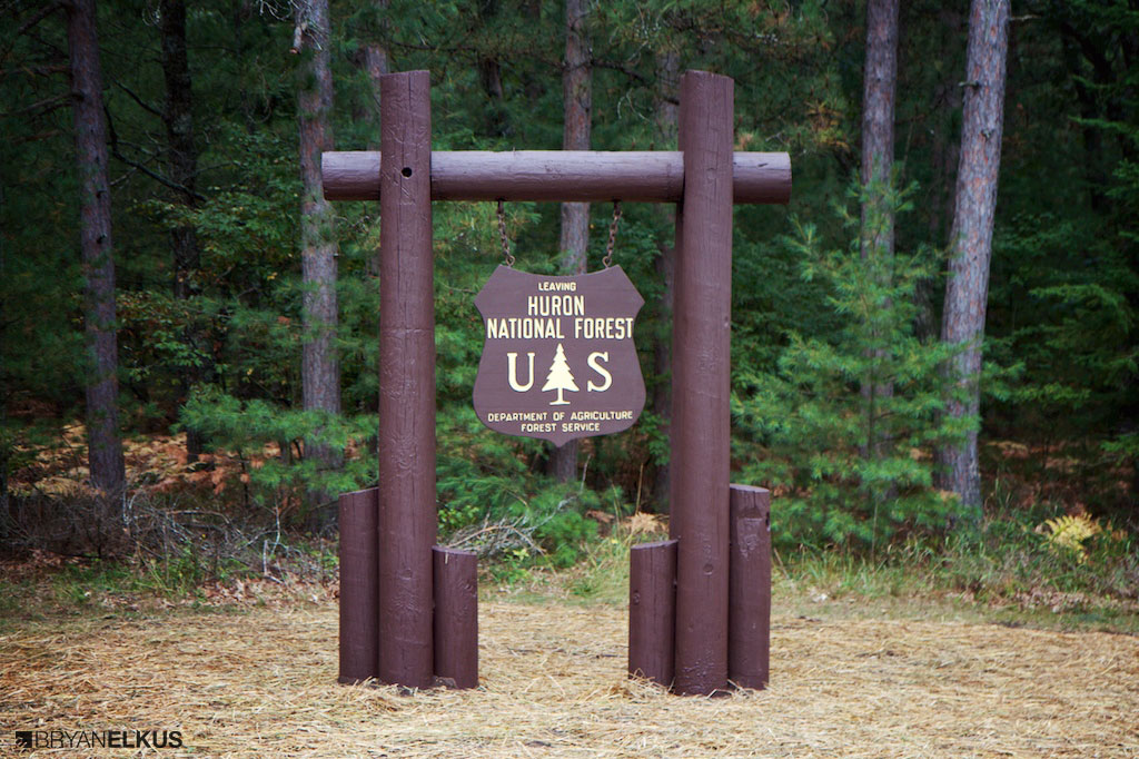05_BRYANELKUS_348485