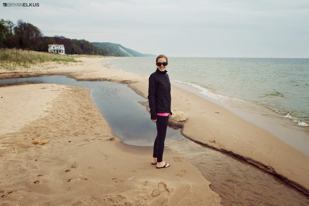 03_BRYANELKUS_427142
