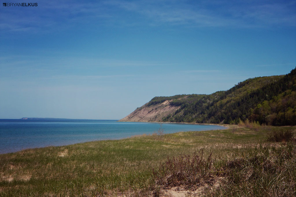 72_BRYANELKUS_427830