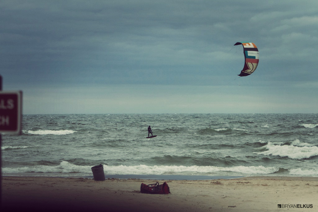 08_BRYANELKUS_533792