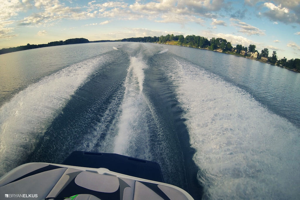 07_BRYANELKUS_547427
