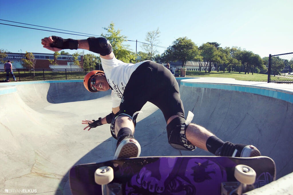 04_BRYANELKUS_582435