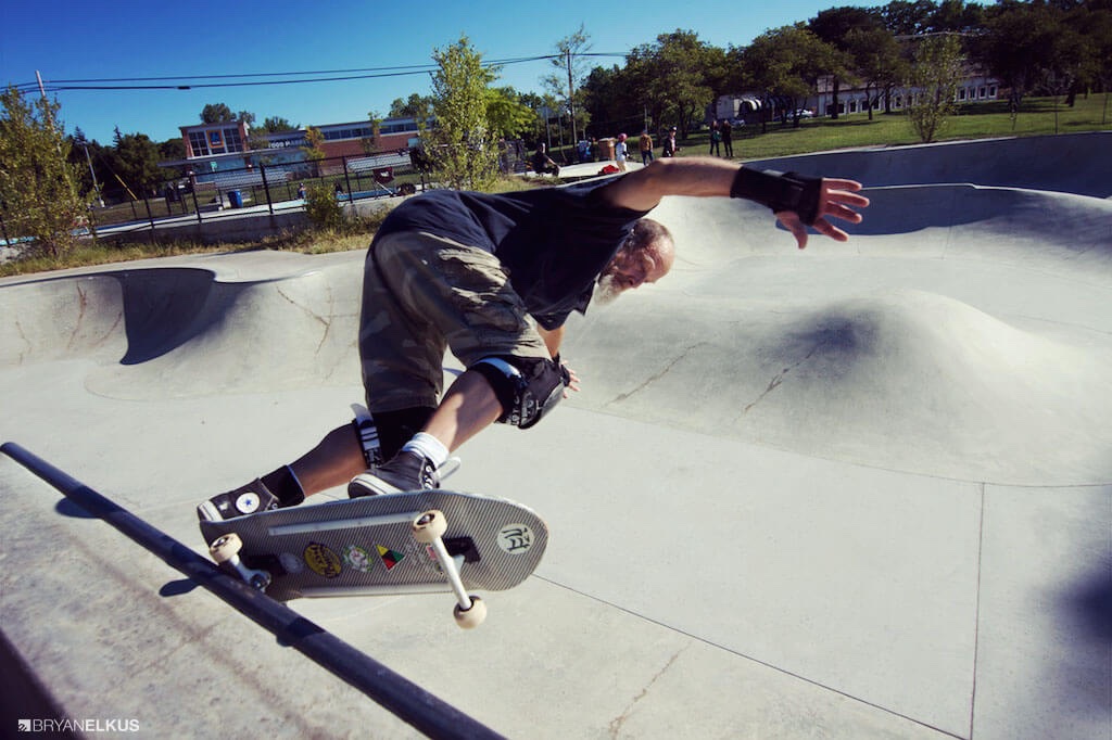 26_BRYANELKUS_582676