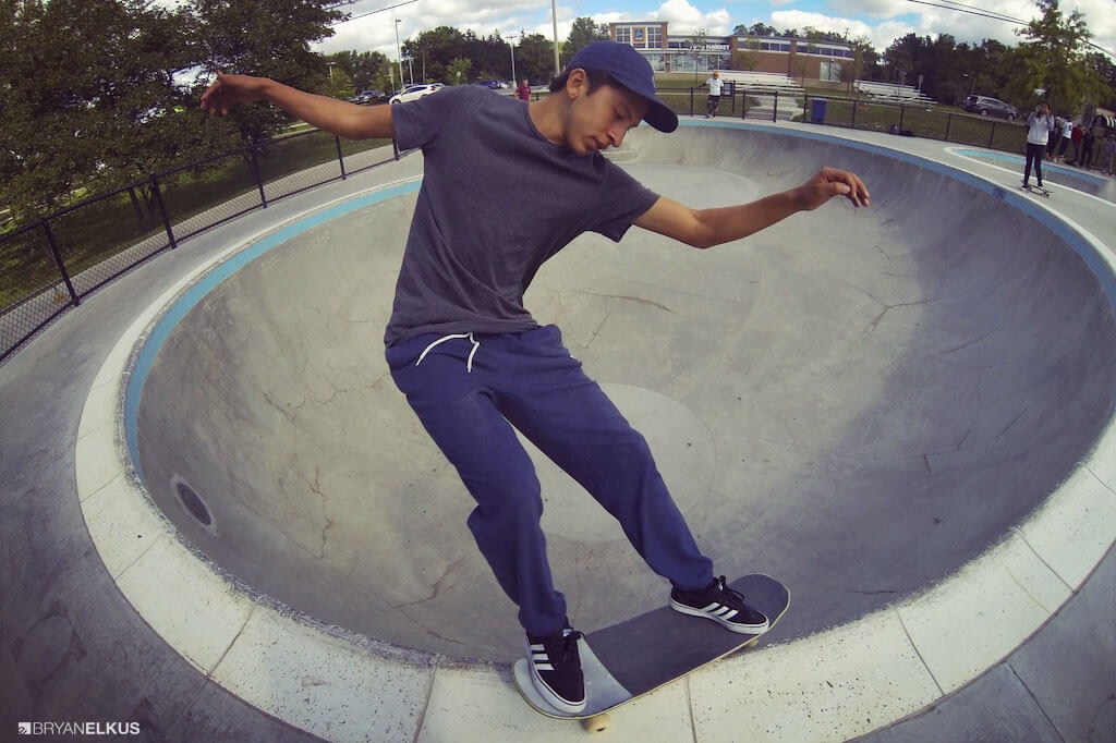 51_BRYANELKUS_585670