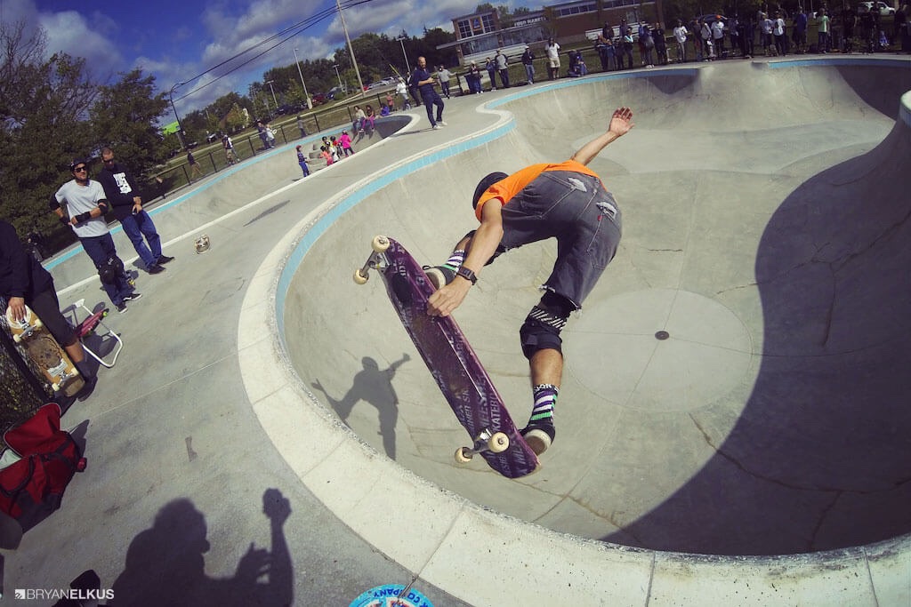 69_BRYANELKUS_585073