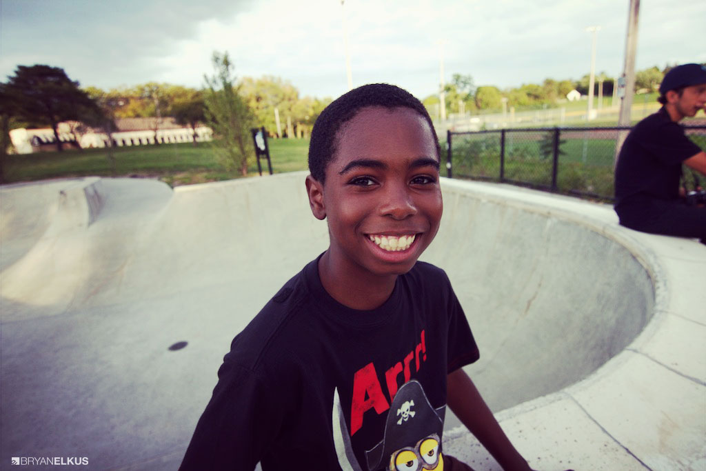BRYANELKUS_582028