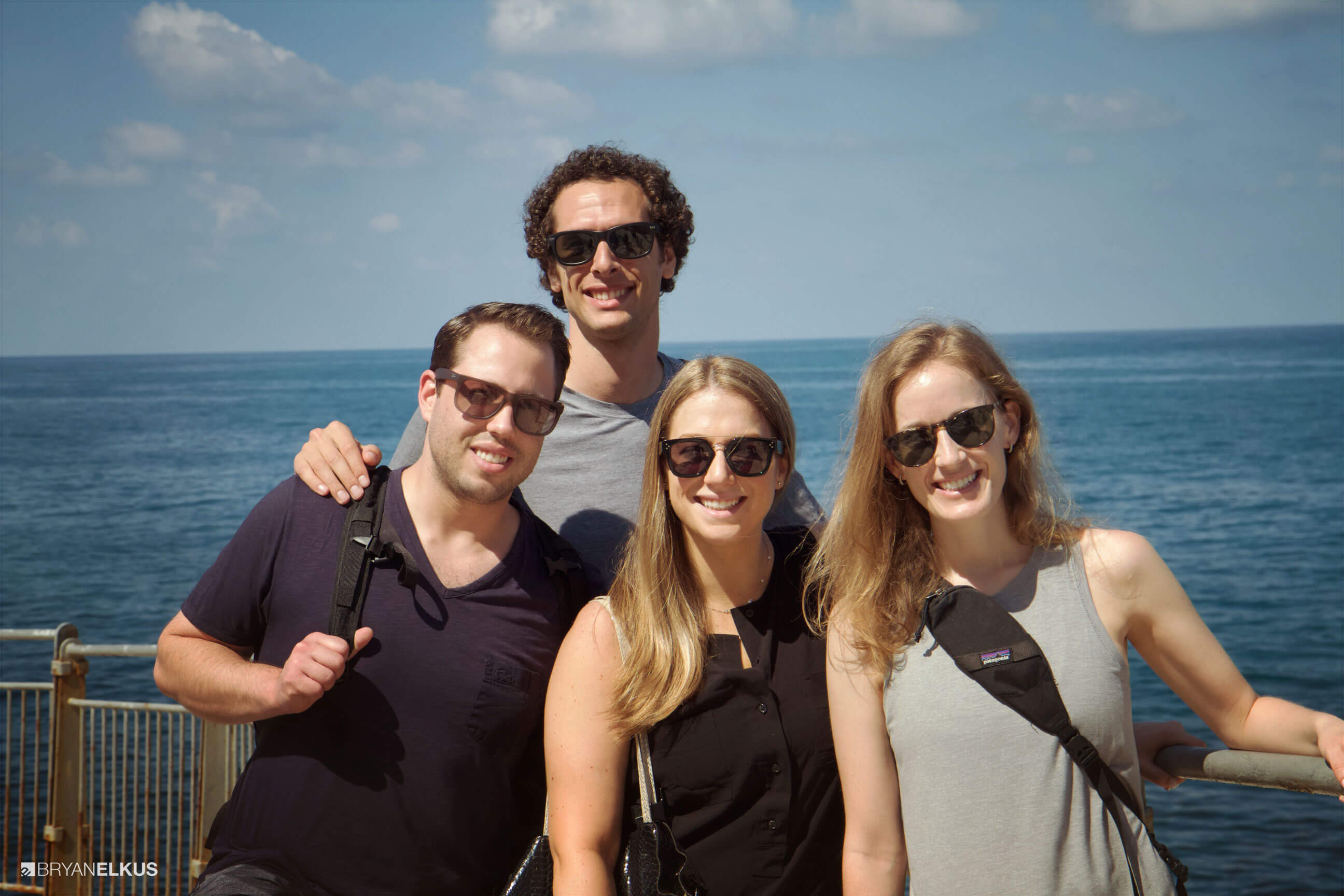 10_BRYANELKUS_543945