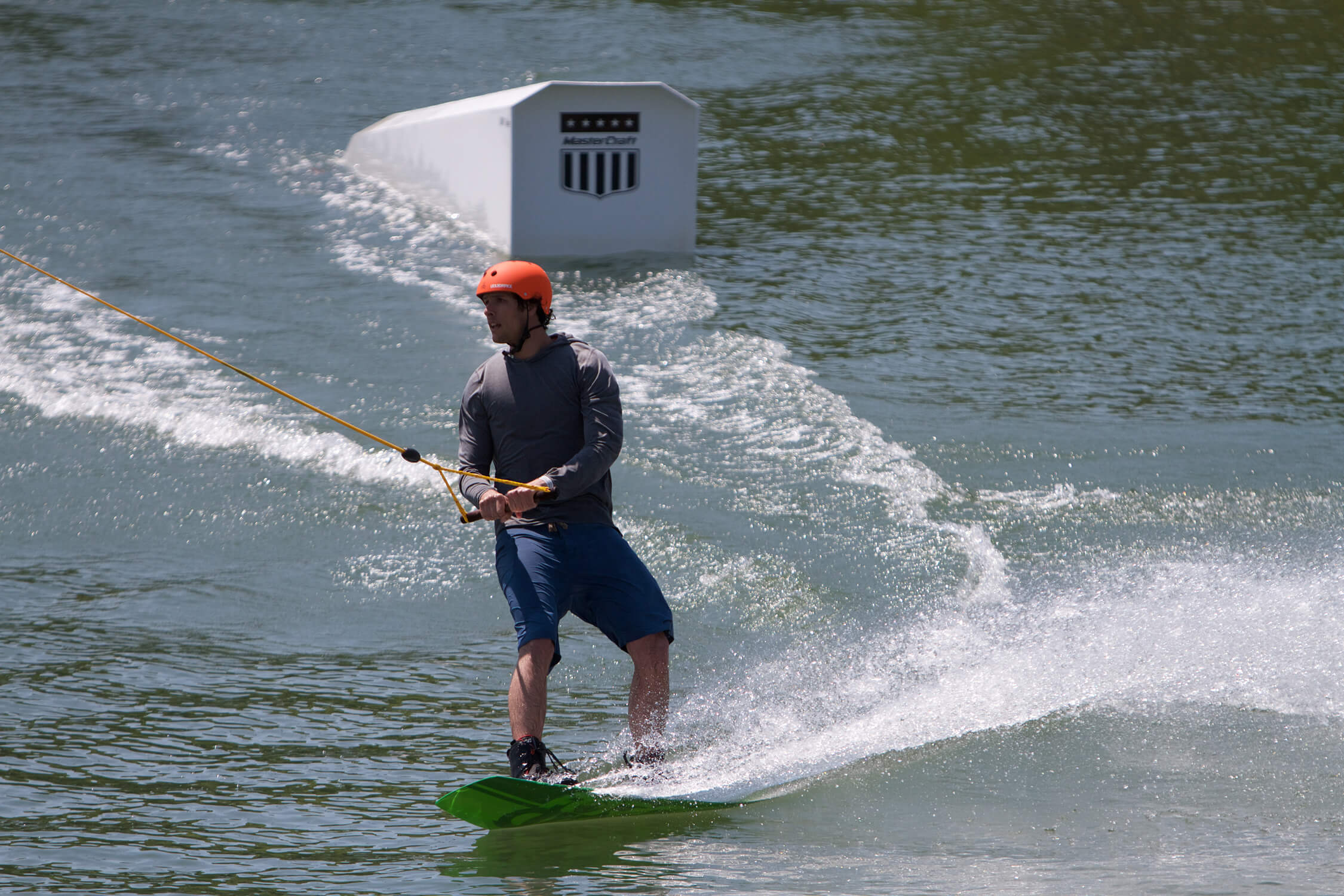 09_BRYANELKUS_613662