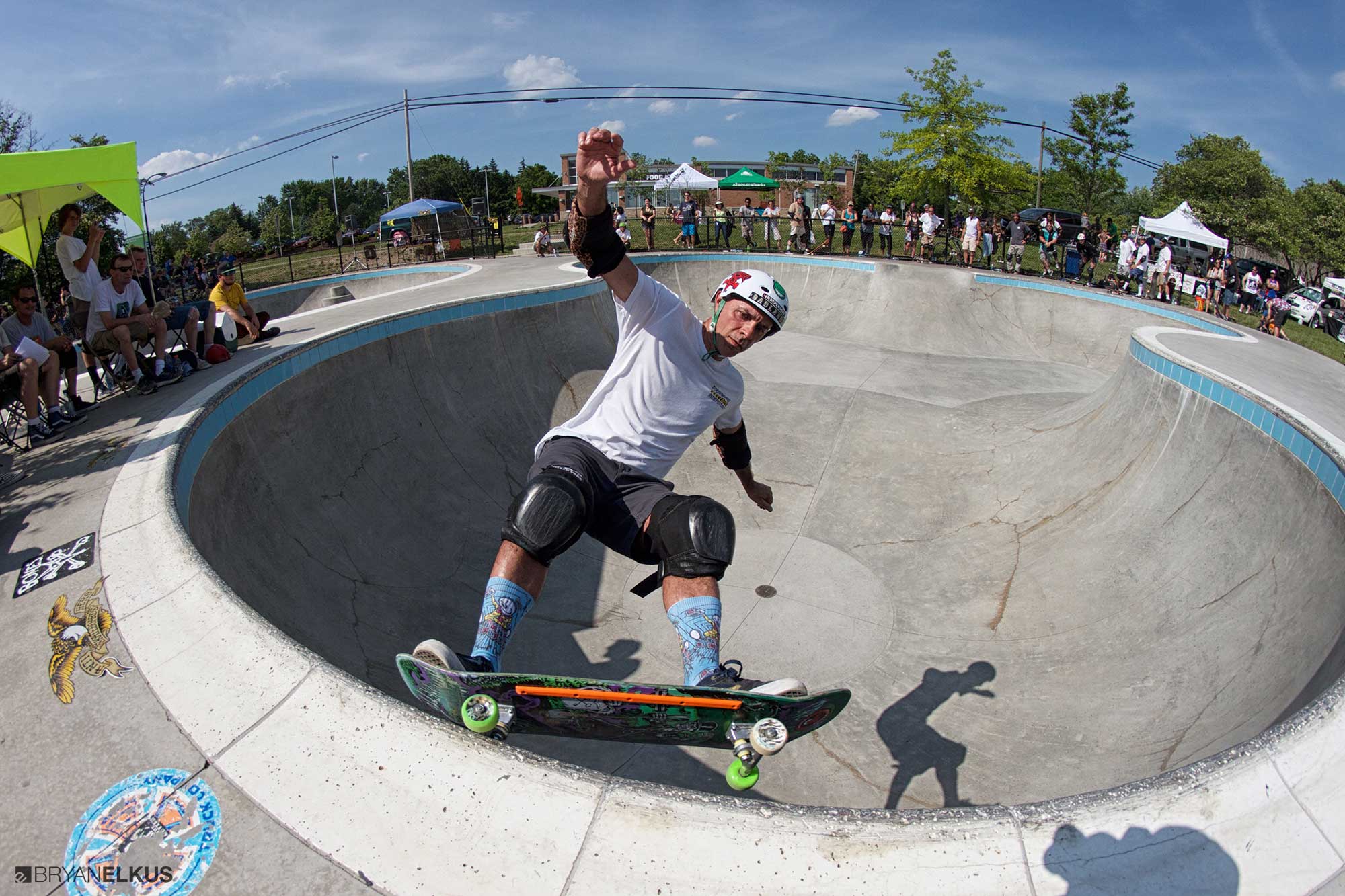 21_BRYANELKUS_614791